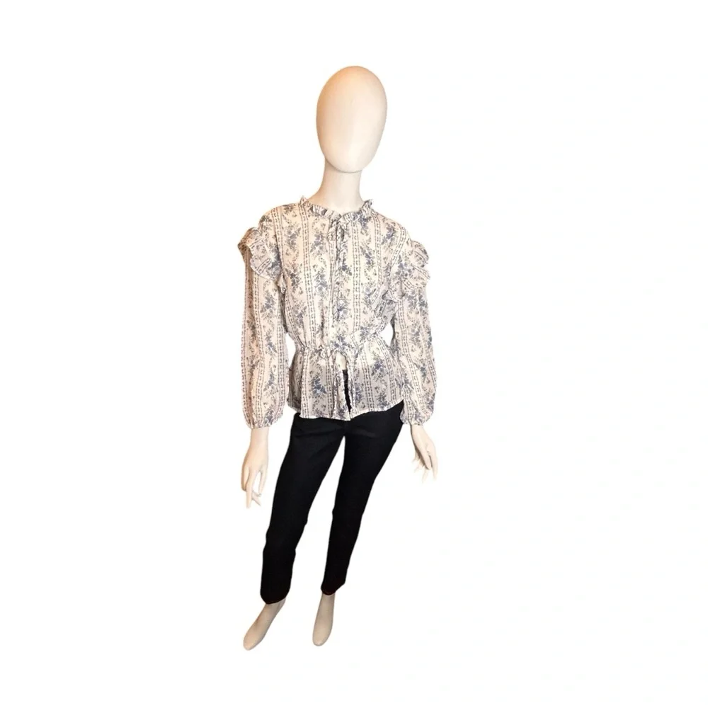 NEW Blu Pepper Blue White Floral Peasant Blouse Ruffle Detail Size Medium